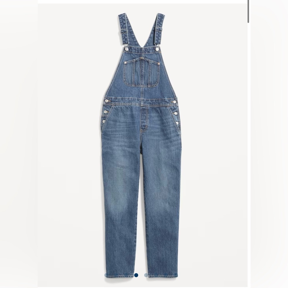 NWOT Old Navy Slouchy Straight Jean Overalls for Women
Size: 0 Petite